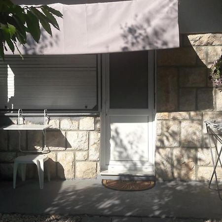 אימוטסקי Studio Apartman Miko מראה חיצוני תמונה