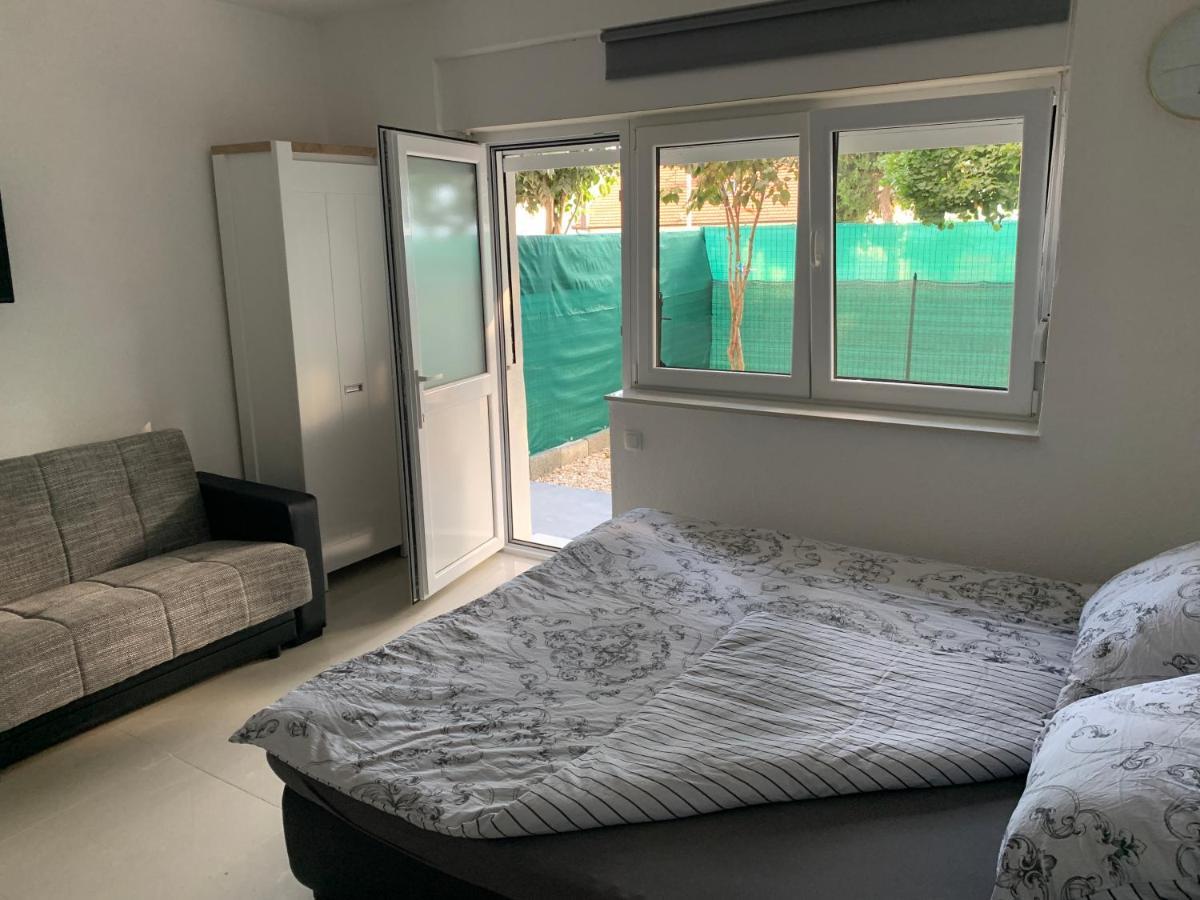 אימוטסקי Studio Apartman Miko מראה חיצוני תמונה