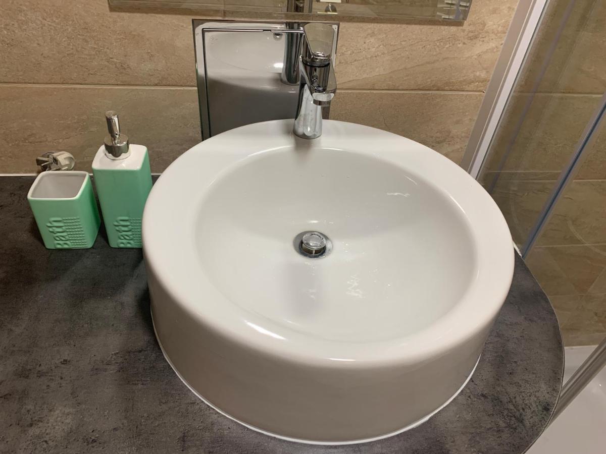 אימוטסקי Studio Apartman Miko מראה חיצוני תמונה
