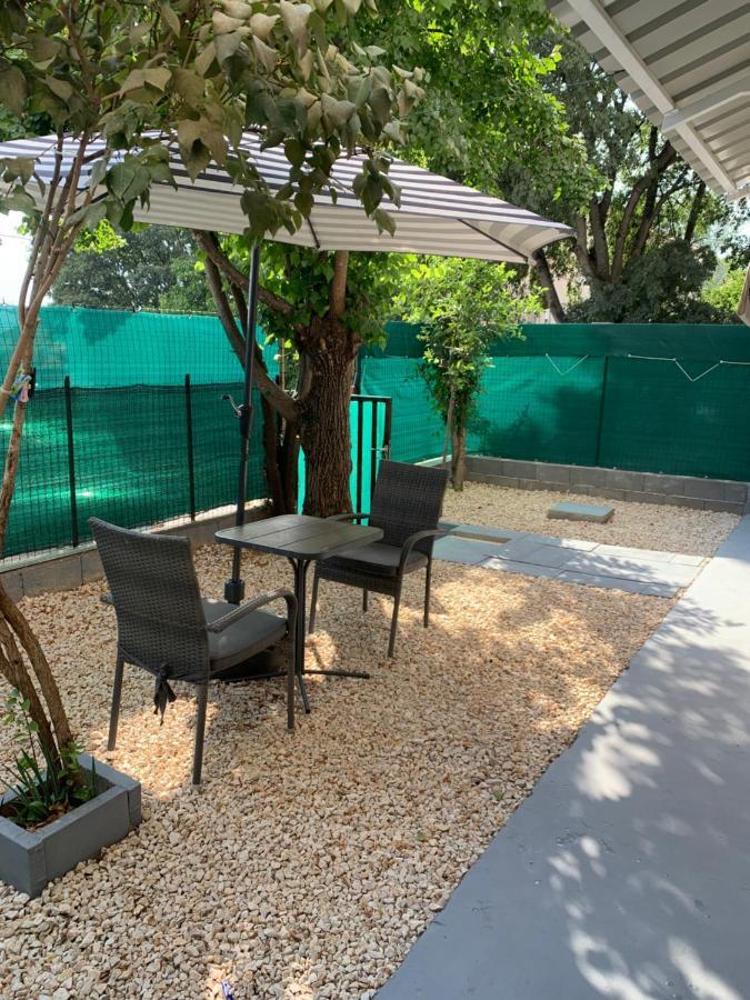 אימוטסקי Studio Apartman Miko מראה חיצוני תמונה