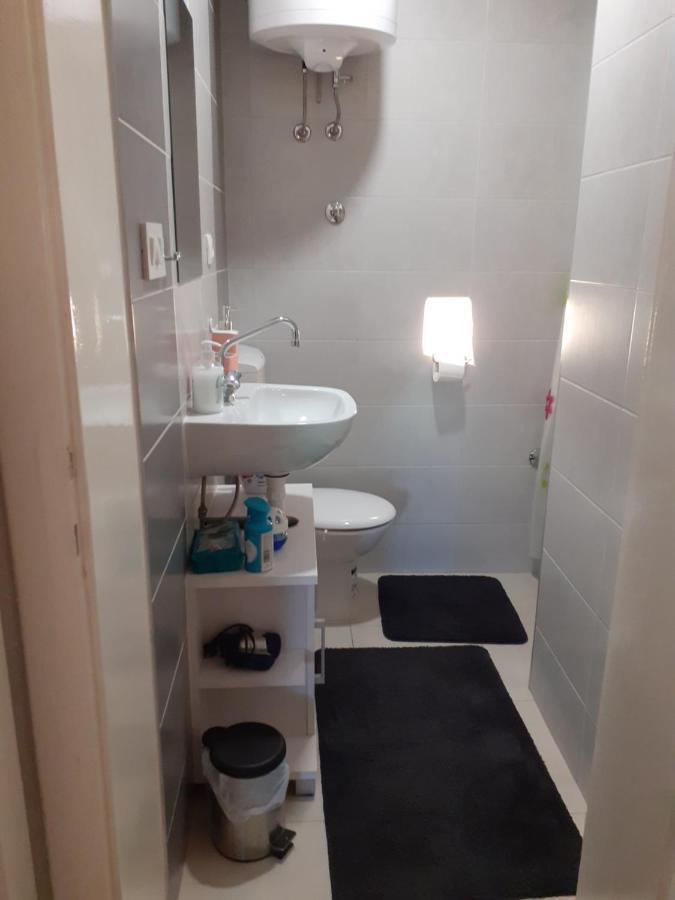 אימוטסקי Studio Apartman Miko מראה חיצוני תמונה